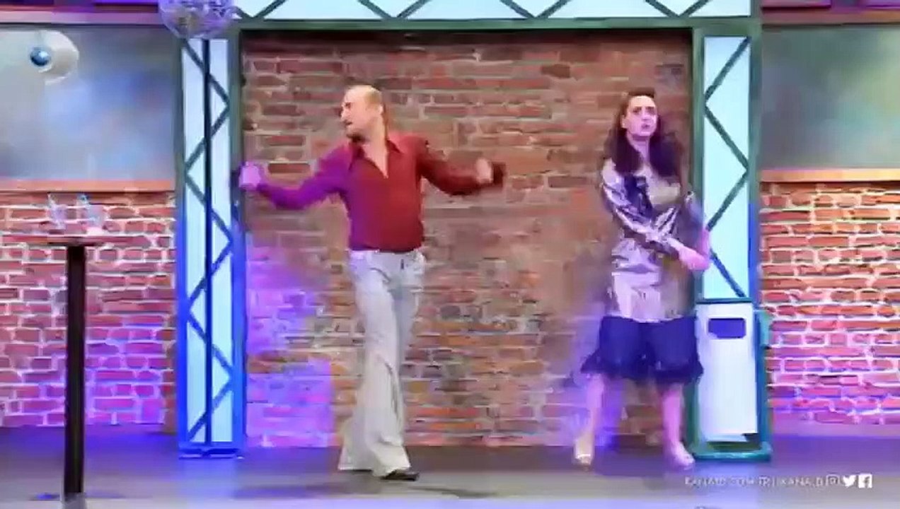 Çok Güzel Hareketler 2’den Yeşilçam’a özel skeç....