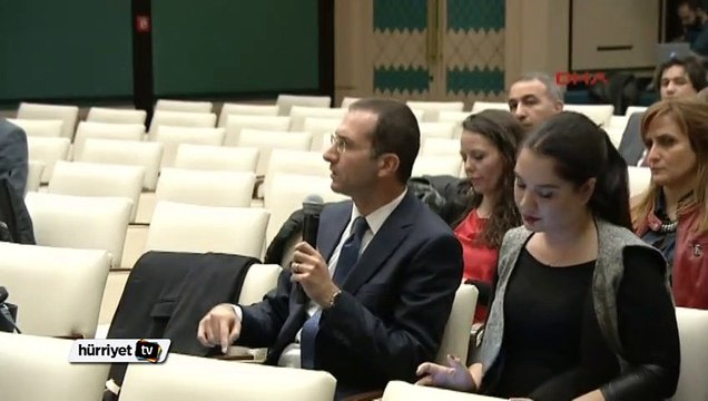 Başkanlık için referandum sinyali