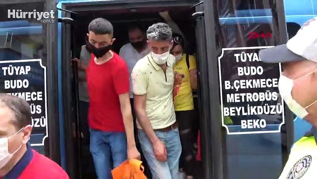 17 kişinin olması gereken minibüsten 35 yolcu çıktı