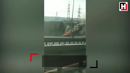 D-100 Karayolunda otomobil alev alev yandı