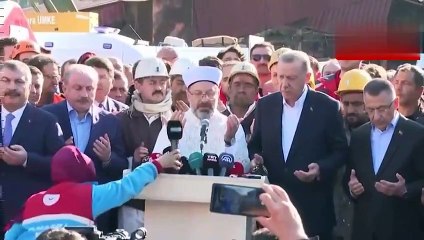 Ali Erbaş maden kazasında hayatını kaybedenler için dua etti