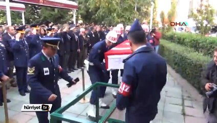Şehit astsubay gözyaşları ile Eskişehir'de toprağa verildi