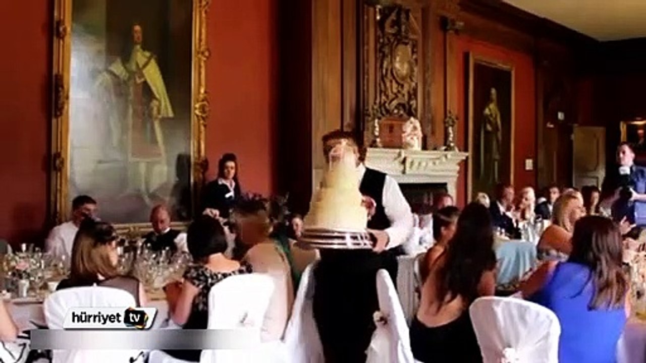 Geline büyük şok! Garson düğün pastasını düşürünce...