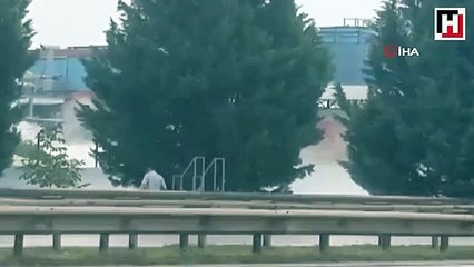 Kocaeli’de fabrikadan sızan gazlar D-100’ü trafiğe kapattı