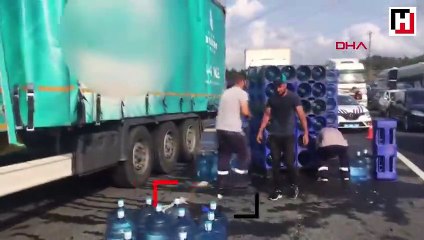 TEM'de kaza! Yola damacanalar döküldü