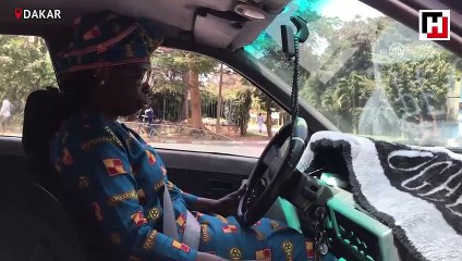 Senegal'in tek kadın taksicisi Boury Mbaye
