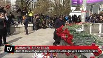 Davutoğlu Ankara'da patlamanın olduğu yeri ziyaret etti