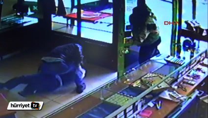 Mersin Soyguna geldi sopayla dayak yedi