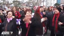 Kadınlar kadına  şiddete karşı dans etti