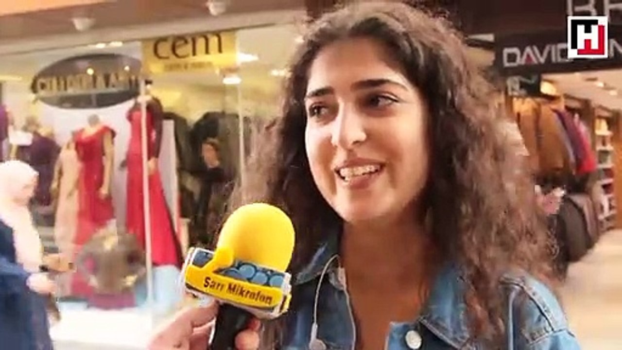 İnsanlara Seni Seviyorum dedirtmek | Sarı Mikrofon