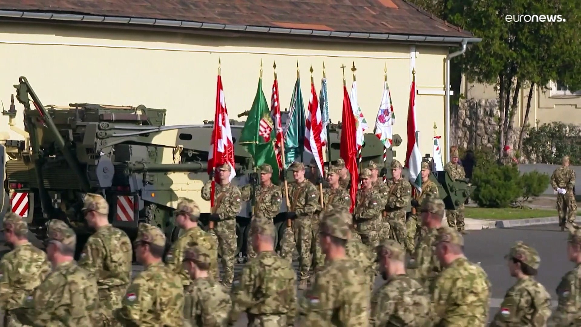 Hungría | Tanques y reclutas para la defensa de las fronteras
