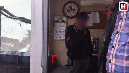 Tacizciyi taksi durağında dövdüler