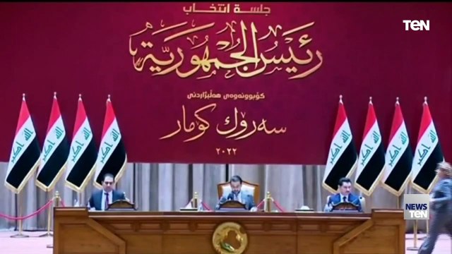في العراق.. خطوة الصدر موافقة على الانتخاب أم مهادنة وإعلان إنسحاب