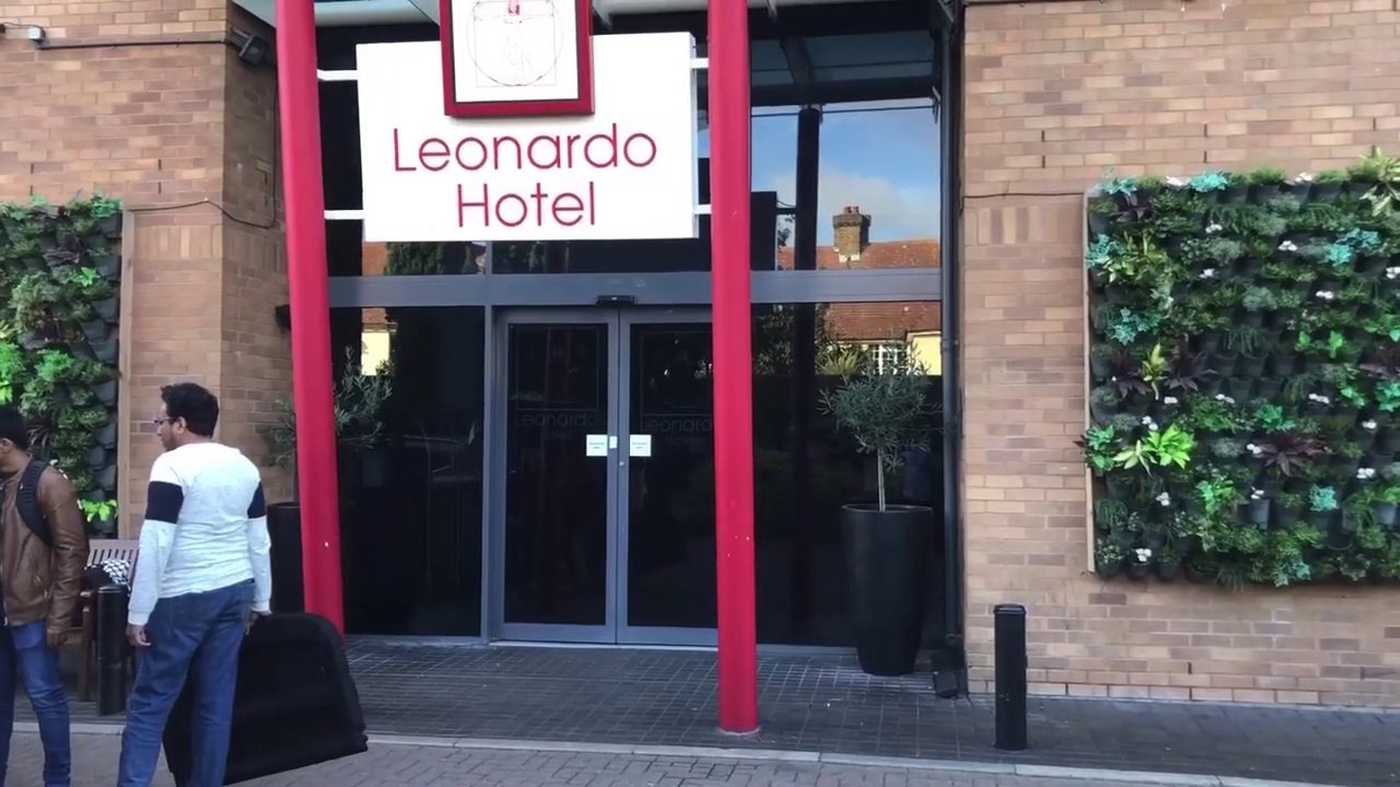 LEONARDO HOTEL HEATHROW BATH ROAD PART 1