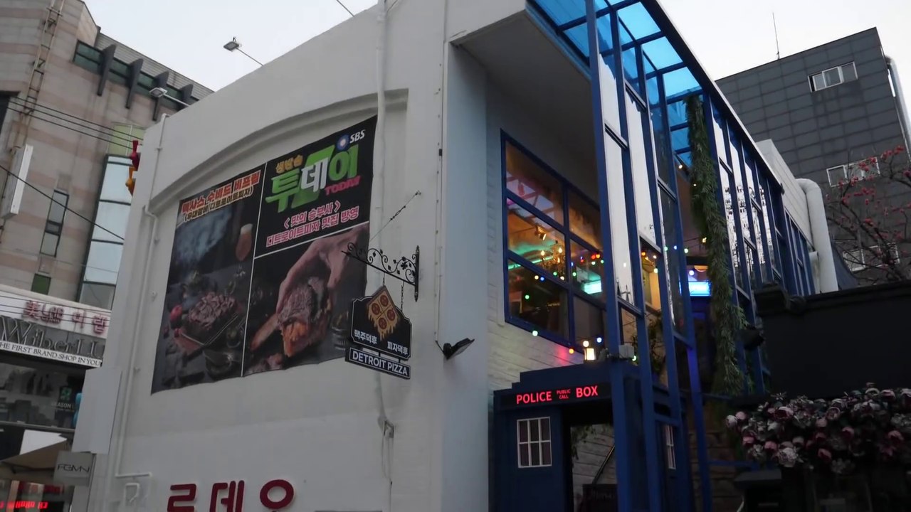 Street Food Korea , Pizza Detroit