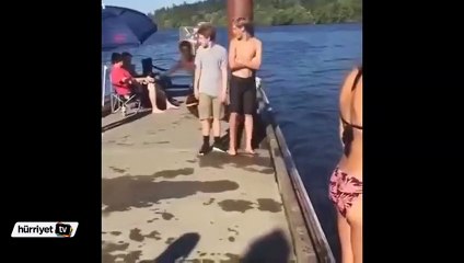 Genç kıza acımasız şaka