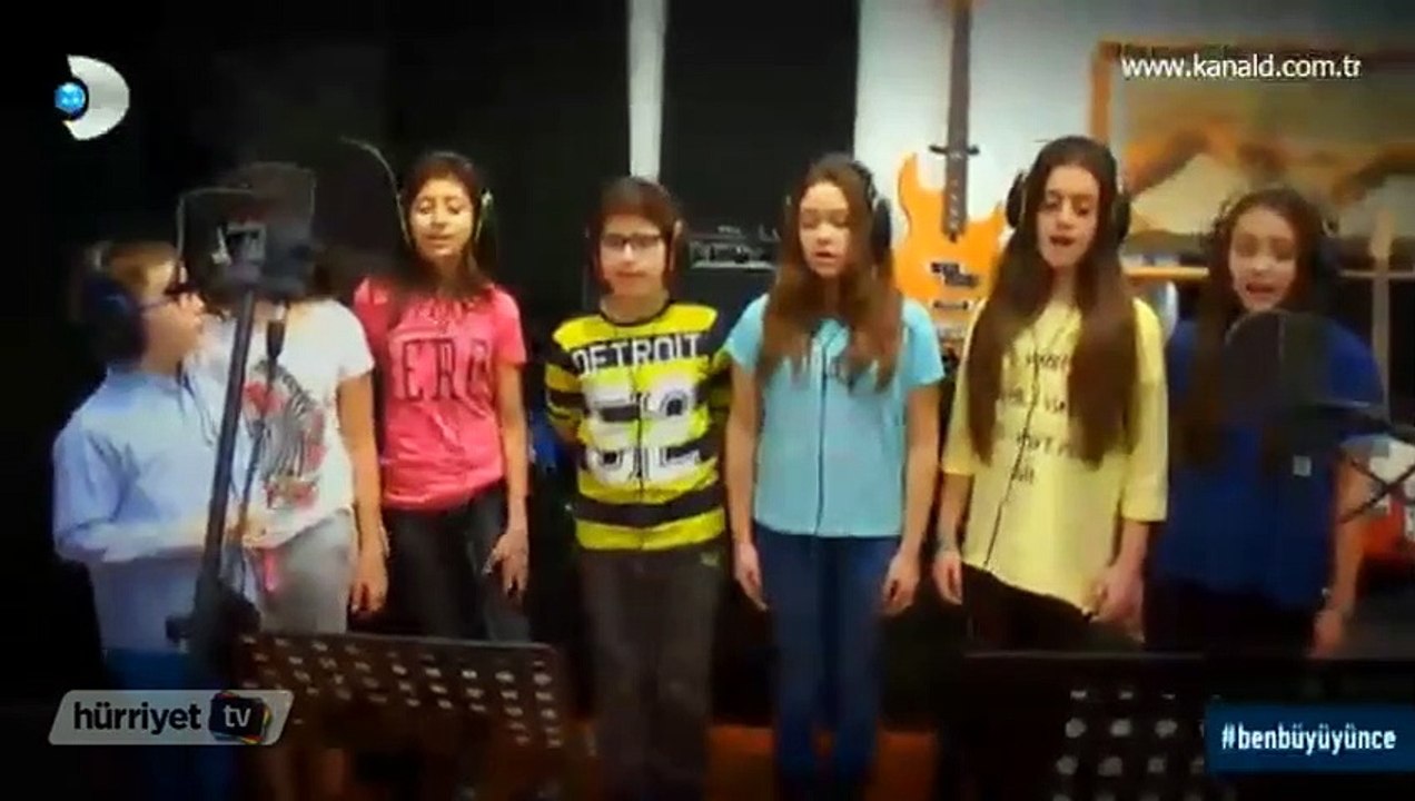 Poyraz Karayel oyuncularından Tohum Otizm Vakfı’na büyük destek!