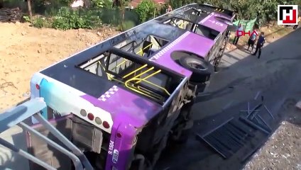 Sarıyer'de halk otobüsü devrildi