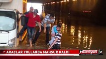SULTANBEYLİ'DE YOLLAR DEREYE DÖNDÜ