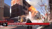 Eskişehir'de iş makinesi doğalgaz borusunu patlattı