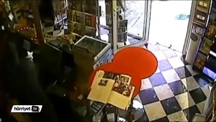 Soyguncu köpeğin hışmına uğradı