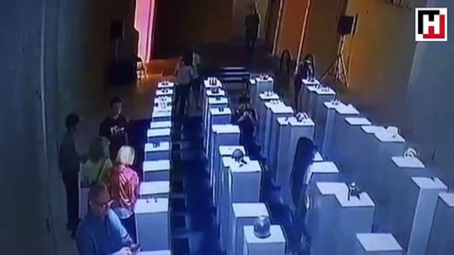 Bu selfie tam 200 bin dolara mal oldu!