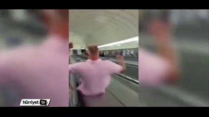 Yürüyen merdivenlerden kayarken böyle düştü