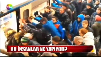 Yaşlı kadın tren ve duvar arasında sıkıştı