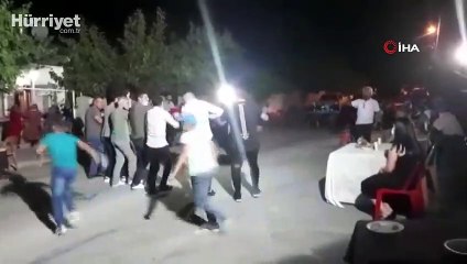 Maskesiz, sosyal mesafesiz halay 'pes' dedirtti