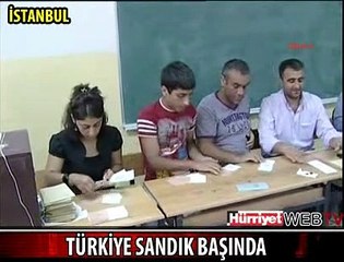 TÜRKİYE SANDIK BAŞINDA