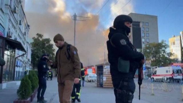 Ucraina, le esplosioni a Kiev attacchi di droni kamikaze