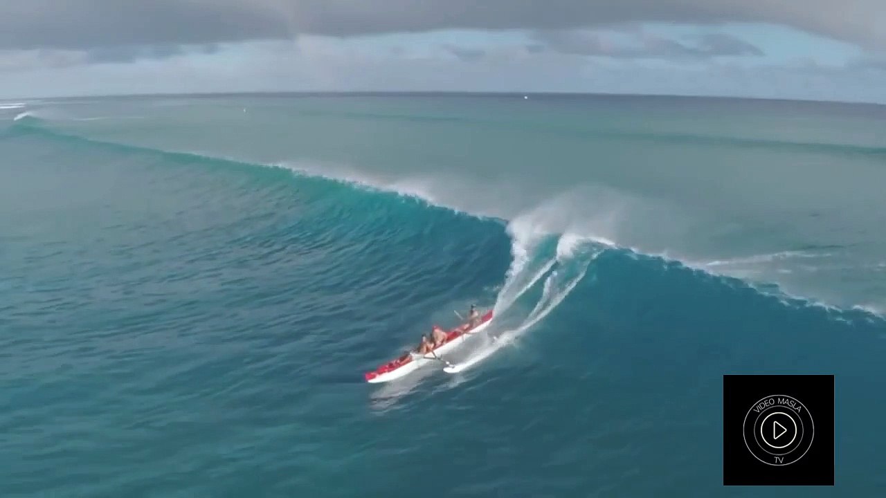 Big wave in Action