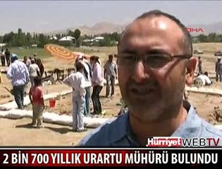 2 BİN 700 YILLIK MÜHÜR BULUNDU