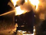 DEMİR YÜKLÜ TIR ALEV ALEV YANDI