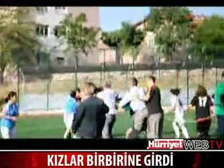 KIZLAR TEKME TOKAT BİRBİRİNE GİRDİ