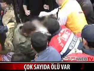 İŞTE DEPREM SONRASI GÖRÜNTÜLER