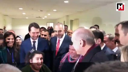 Cumhurbaşkanı Erdoğan ile genç kızın güldüren diyaloğu