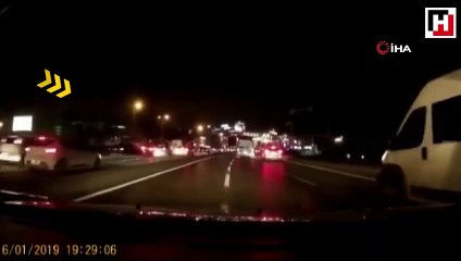 E-5 Karayolu’nda “makas” kazası