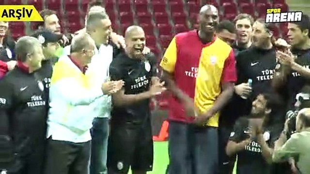 ABD'li ünlü basketbolcu Kobe Bryant helikopter kazasında hayatını kaybetti