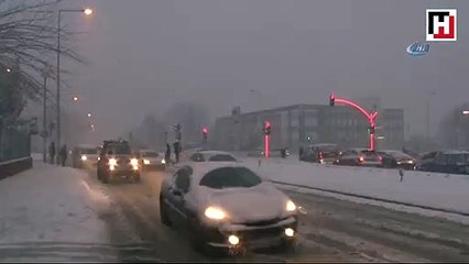 Kar İstanbul'un dibine kadar sokuldu!