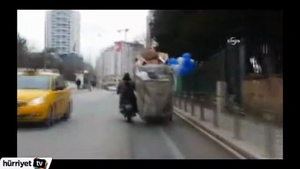 Kağıt toplayıcısının çocuğu ile tehlikeli yolculuğu