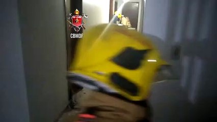 Bombeiros apagam incêndio em quitinete na 409 Norte