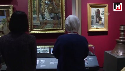 Emine Erdoğan, British Museum'da sergileri gezdi