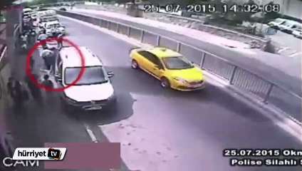 Okmeydanı'nda polise silahlı saldırı kamerada