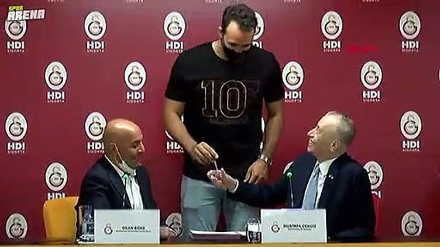 Galatasaray HDI Sigorta Erkek Voleybol Takımı imza töreni düzenledi