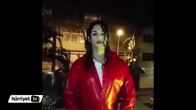 Michael Jackson, Elvis Presley'e meydan okudu