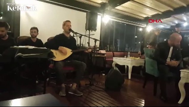 Türk Halk Müziği Sanatçısı Engin Nurşani hayatını kaybetti.