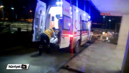 Otomobilin çarptığı yaralı genç 1 kilometre aracın üzerinde gitti