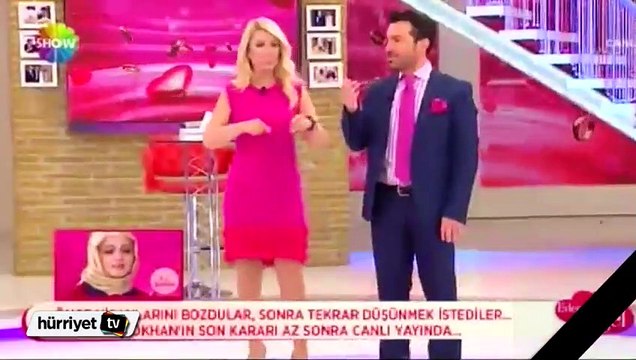 Seda Sayan ve Uğur Arslan'ın canlı yayında sinek krizi