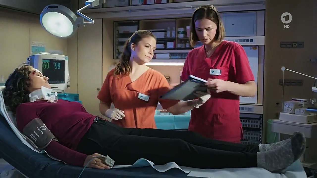 In aller Freundschaft - Die Krankenschwestern Staffel 2 Folge 3 HD Deutsch